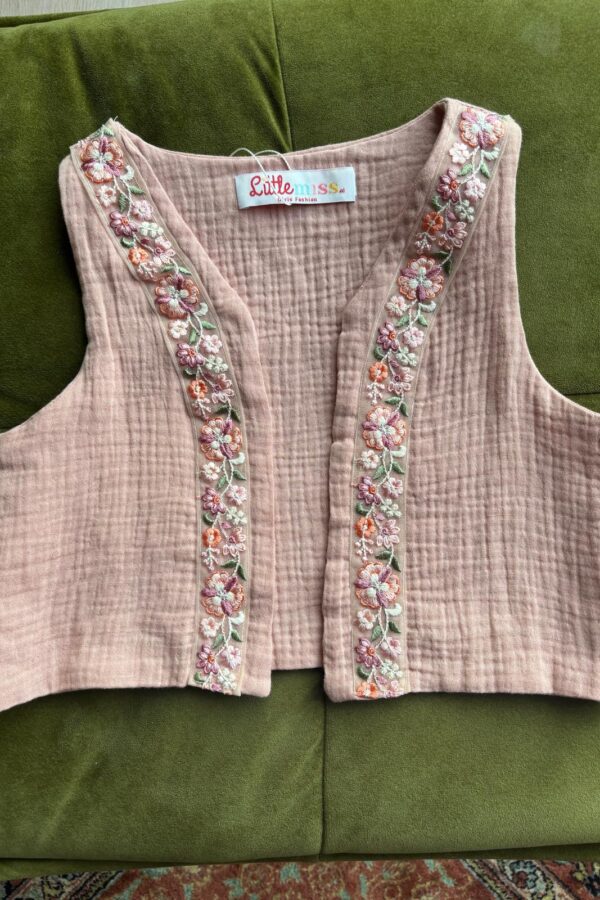 Pink gilet 110/116