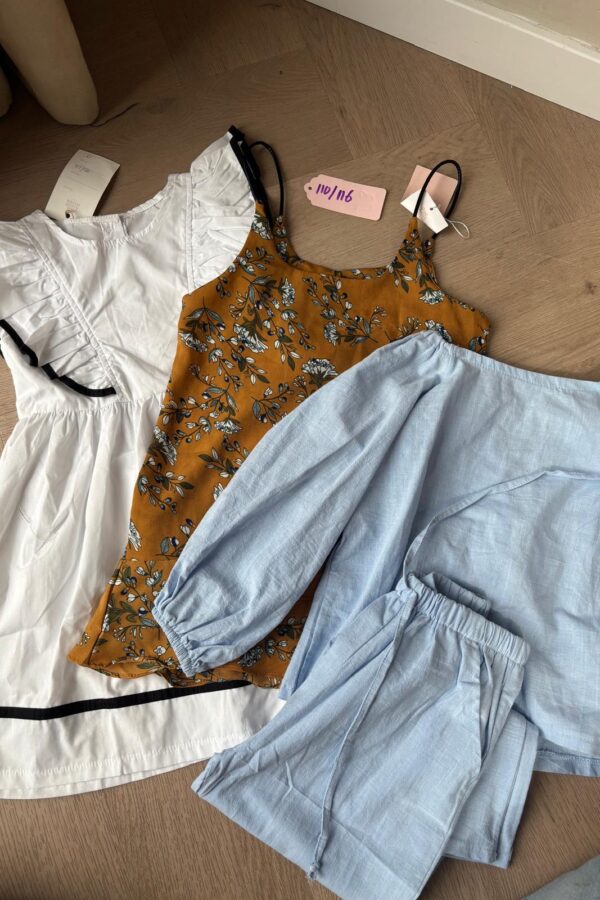 SALE set 12 110/116